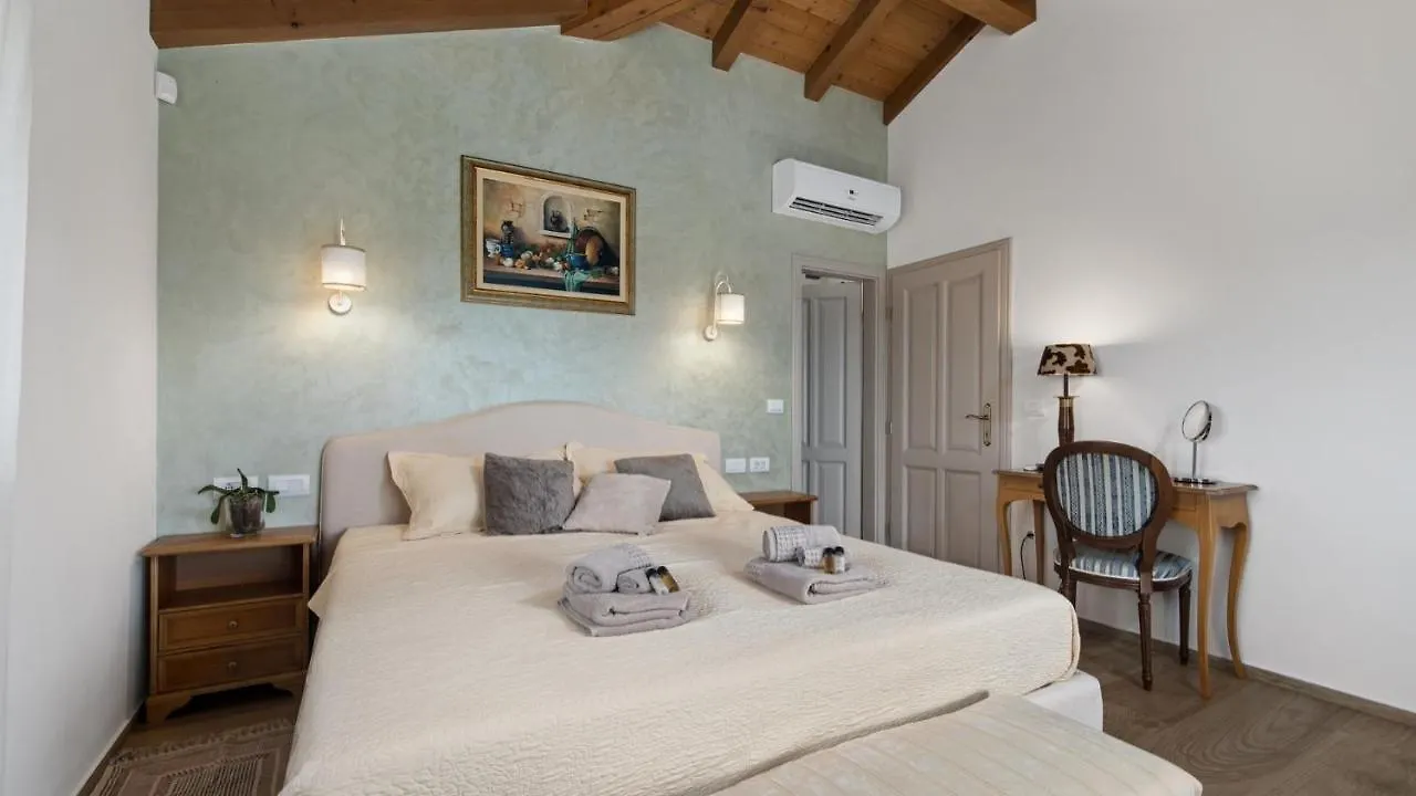 Villa Campagna Galižana 0*,